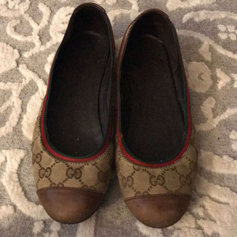 Gucci Flats